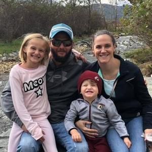 Meet your Posher, Brooke